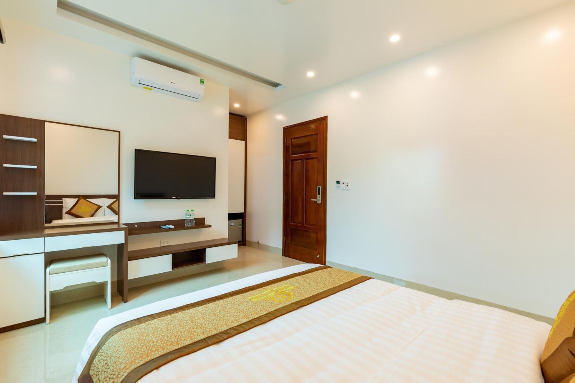 Tung Quang Hotel Dong Khe Sau Экстерьер фото