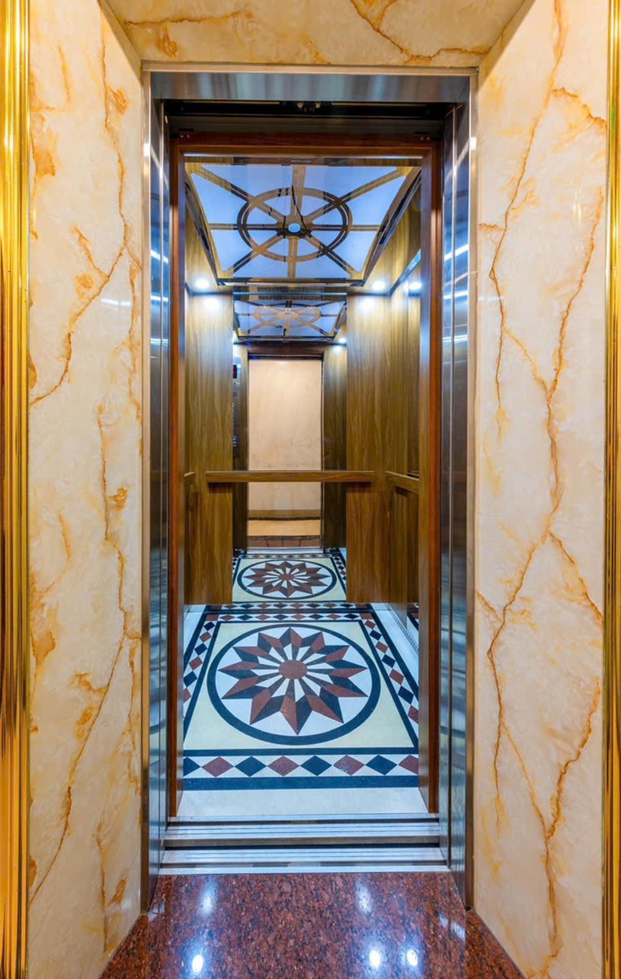 Tung Quang Hotel Dong Khe Sau Экстерьер фото